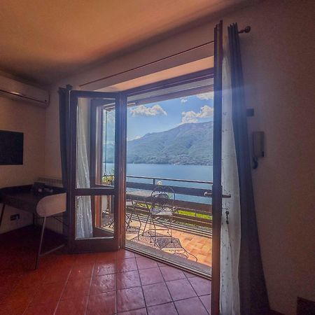 Appartamento A Due Passi Dal Lago Con Box Дорио Экстерьер фото
