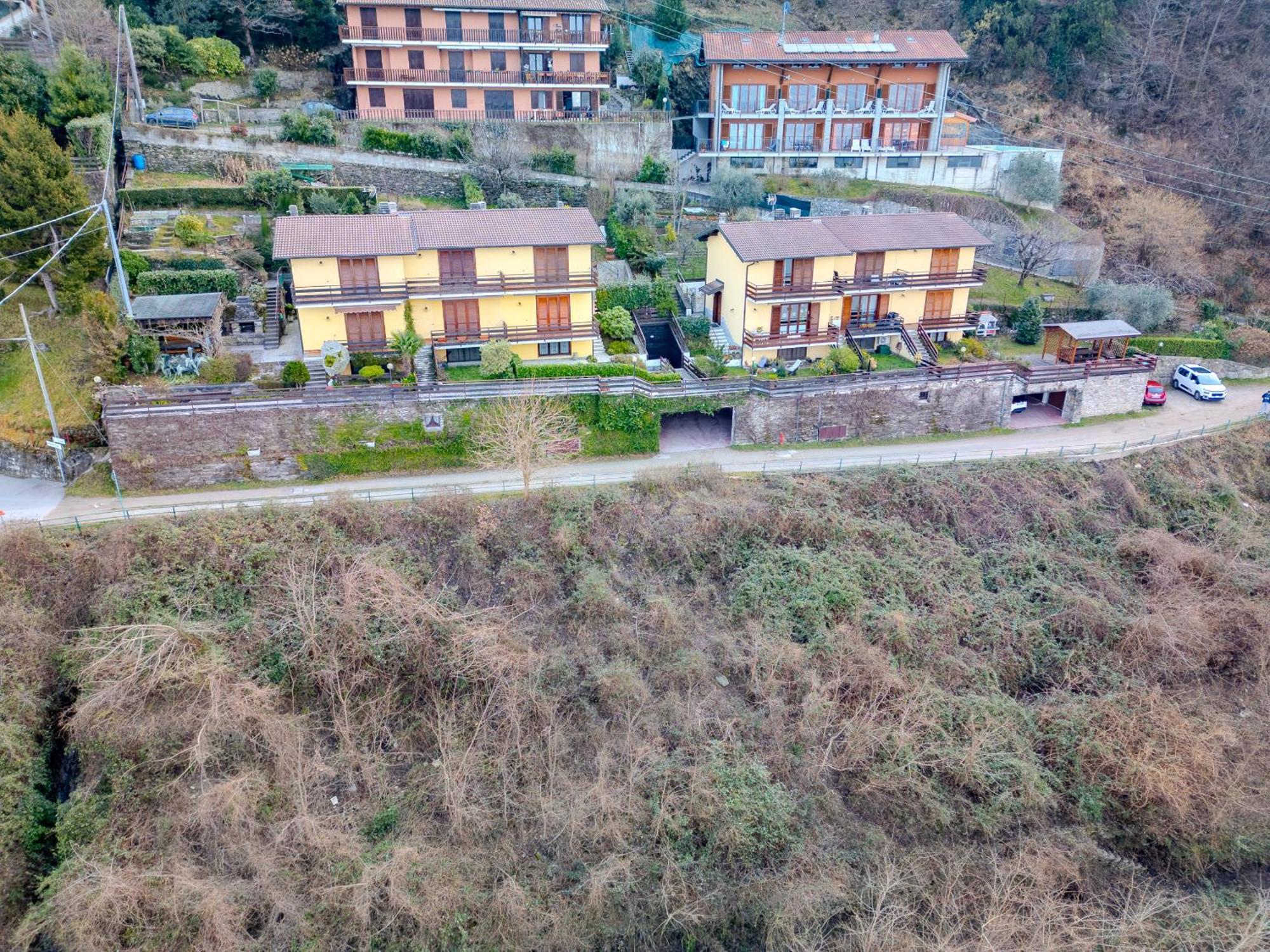 Appartamento A Due Passi Dal Lago Con Box Дорио Экстерьер фото
